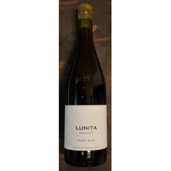 Bodega Chacra Lunita Pinot...